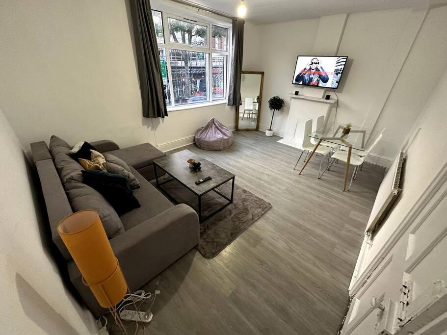 Appartamento Magnificent 2 Bedroom On Tower Bridge